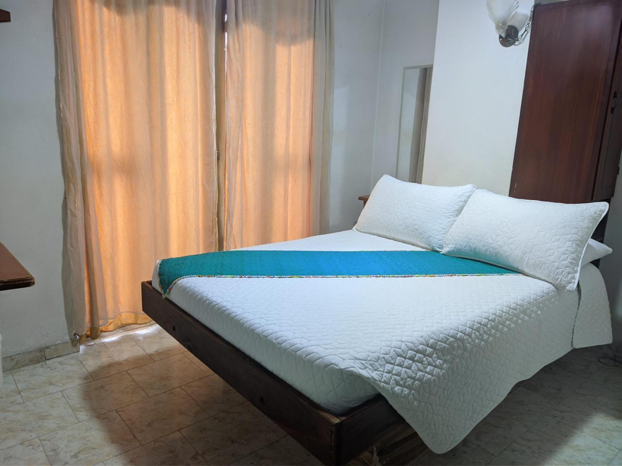Hotel Armont Calarca Bagian luar foto
