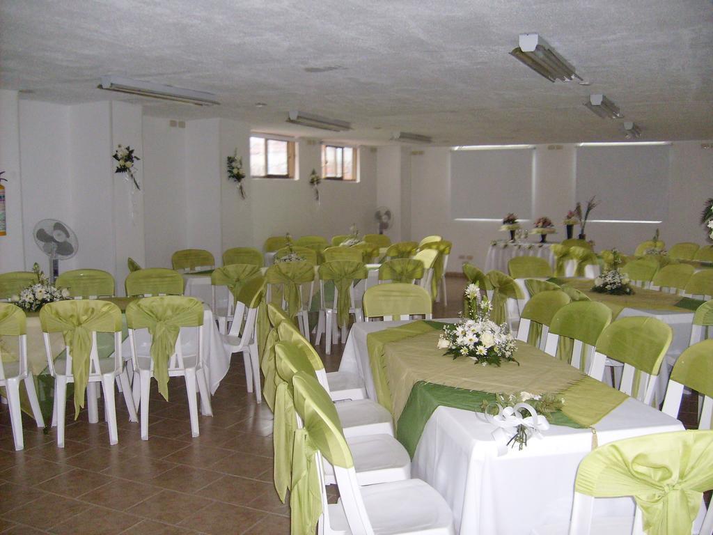 Hotel Armont Calarca Bagian luar foto