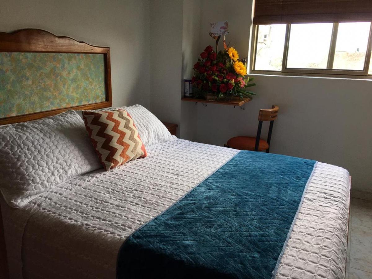 Hotel Armont Calarca Bagian luar foto