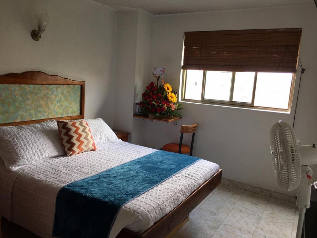 Hotel Armont Calarca Bagian luar foto
